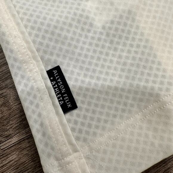 Athleta Legend Tank‎ Womens Small Cream White Racerback Athletic Allyson Fenix - Picture 7 of 7